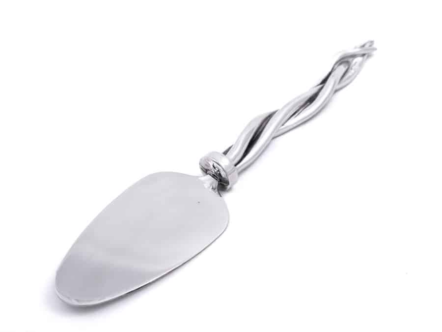 African Wave Cake Lift