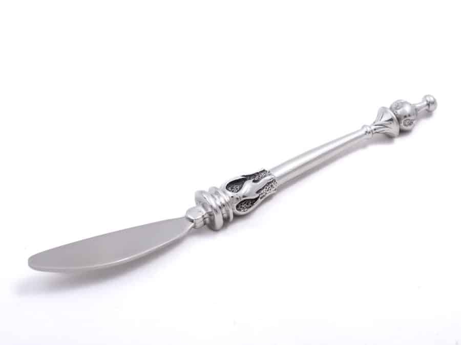 Alternative view of Classic Butter/Pâté Knife