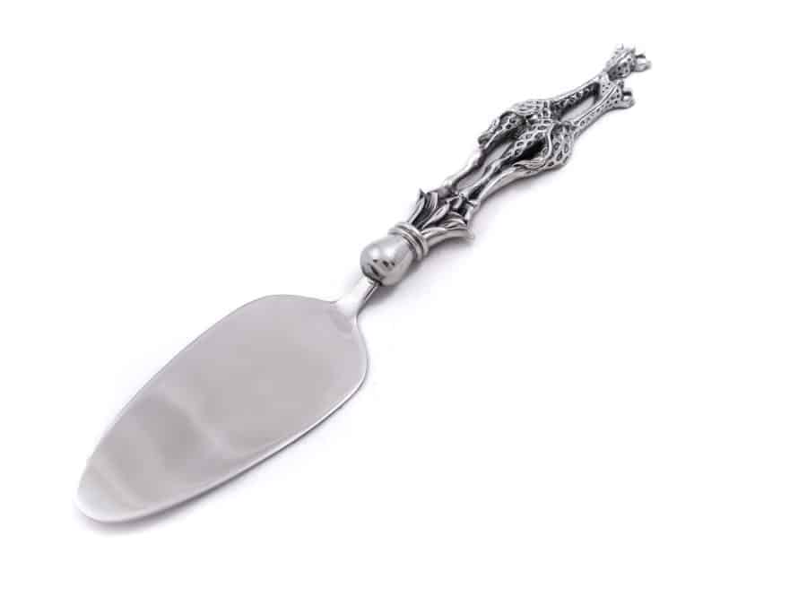 Booty Giraffes Cake Lift