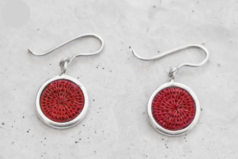 Hanging Small Earrings (Red)