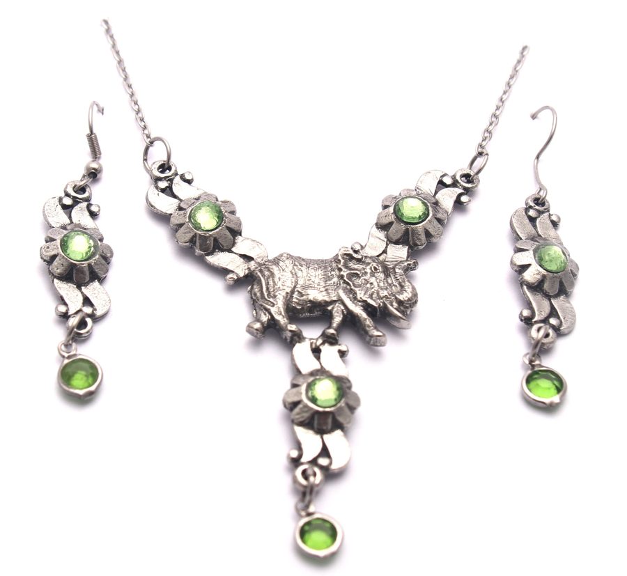 Floral Elephant Body Necklace (Green Crystal)