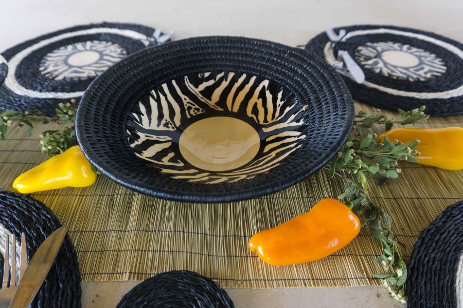 Alternative view of Bowl: Black - Zebra (26 cm)